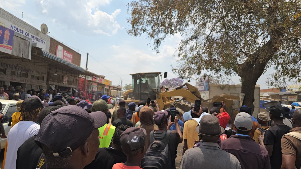 Chitungwiza Municipality destroys notorious Zanu PF terror base as Operation Chenesa ‘leaves no one behind’