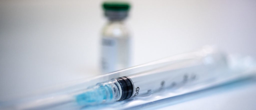 A highly infectious disease is spreading. See in which US states