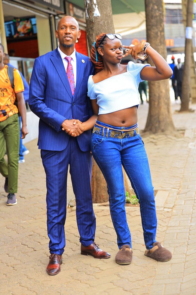 How much Geoffrey mosiria earned as nairobi county employee