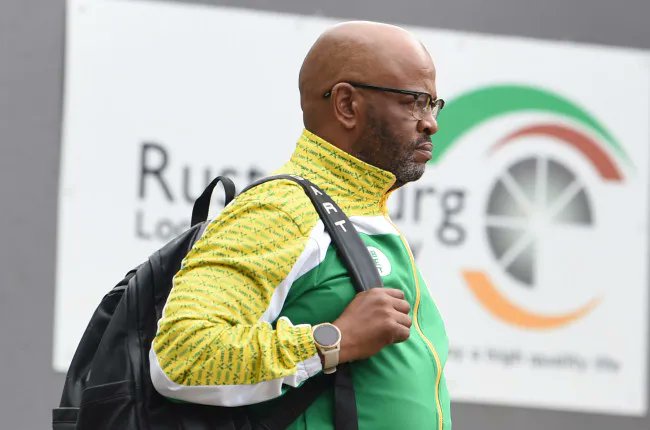 Joseph Molangoane Reveals His Stance on Manqoba Mngqithi Joining Kaizer Chiefs and Backs Da Cruz