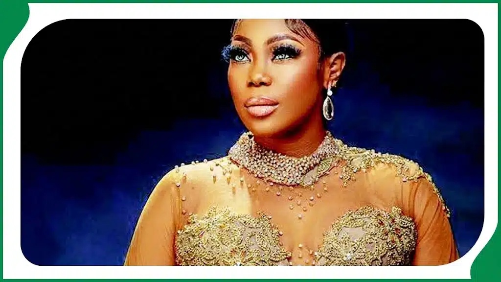 Toluwanisings: ‘Burying People At Home Is Not A Good Idea’ – Actress Kudirat Ogunro