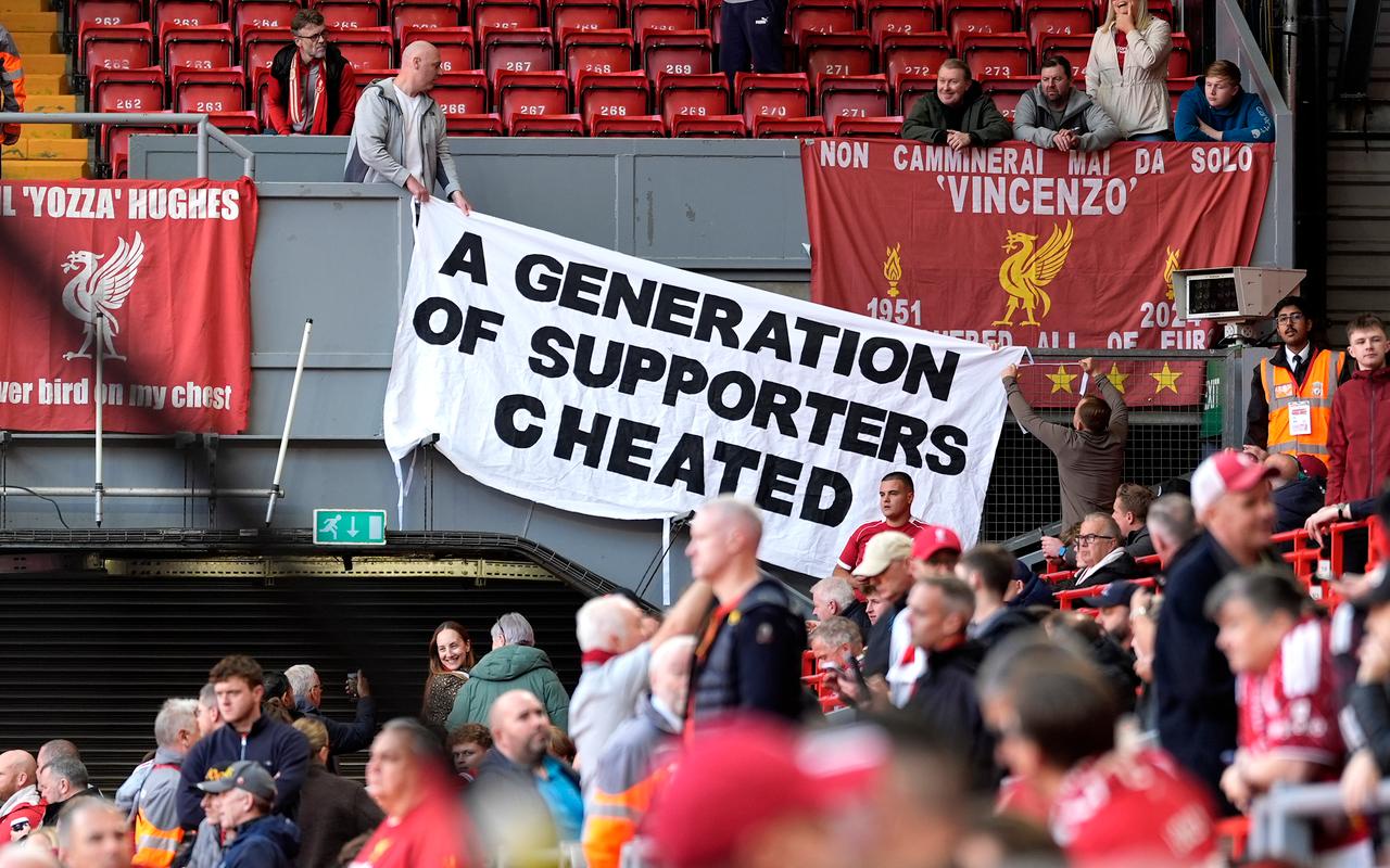 Angry Liverpool fans mock Manchester City over guilty verdict at hostile Anfield
