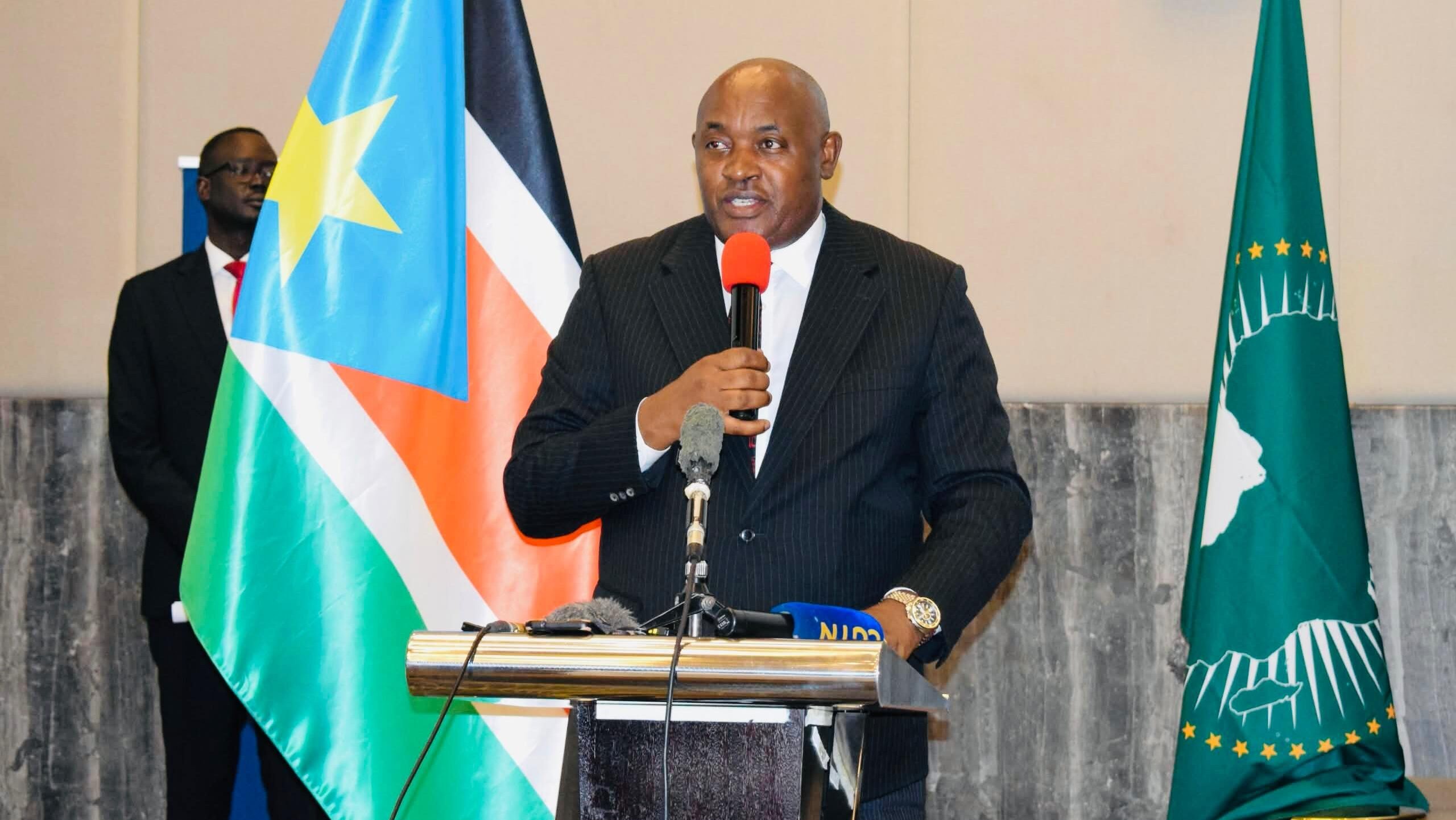 Ebola: Uganda orders 21-day quarantine for citizens returning from DR Congo