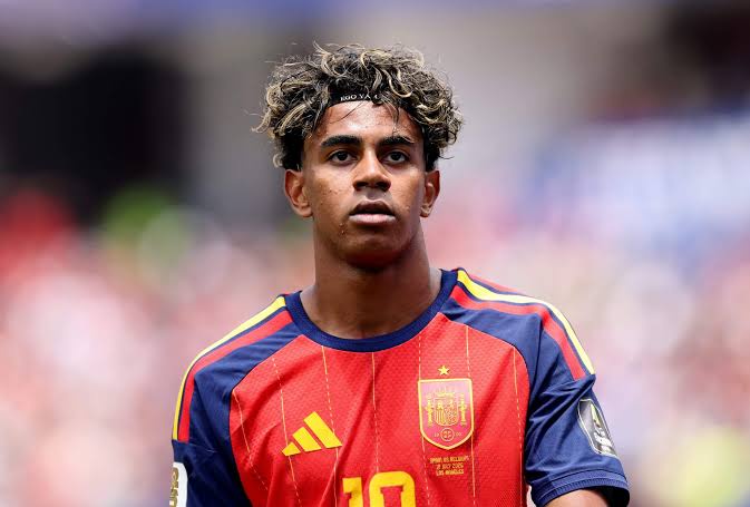 ‘What he is doing is not normal’ — Former Barcelona defender amazed by Lamine Yamal’s meteoric rise