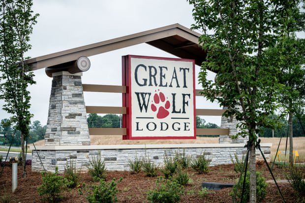 Pennsylvania woman allegedly kills husband and son before attempting suicide at resort