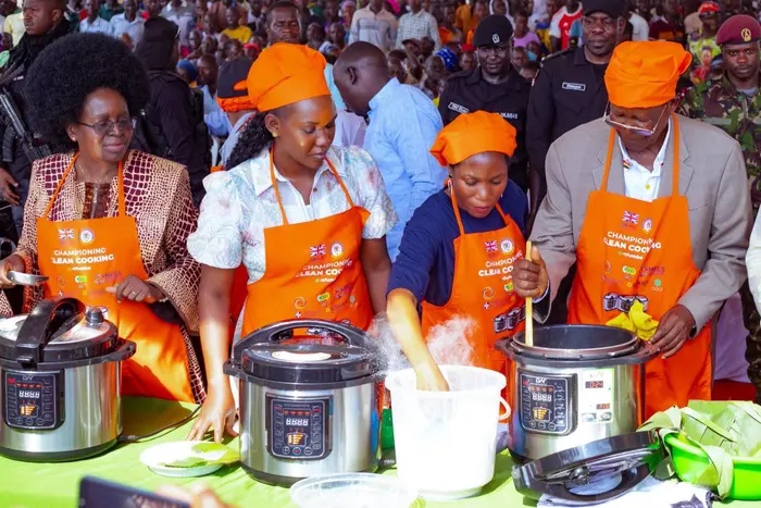 Minister Nyamutoro offers free electric cookers in push for charcoal alternatives