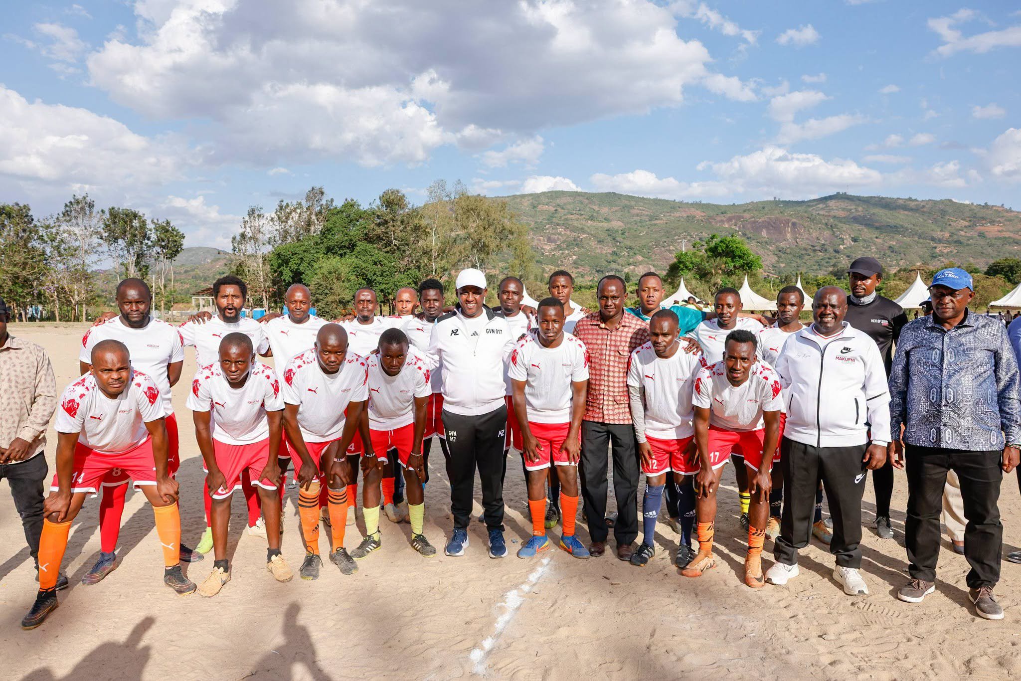 A muscle-tenderising showdown between Muthyoi FC and Kitikyumu FC