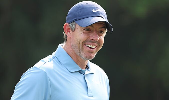 Golf news: Rory McIlroy makes major announcement but gets torn apart by rivals