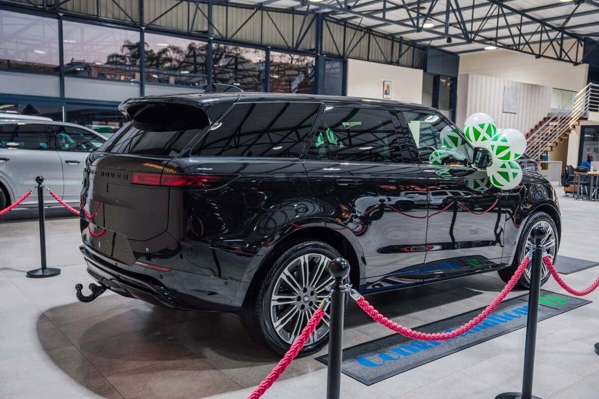 Wicknell Chivayo’s car gifts: Dealers reportedly owed R83.76 million