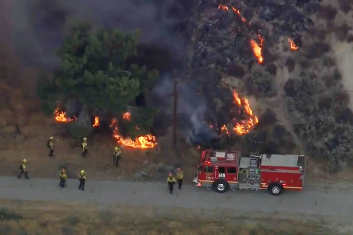 Fast-moving Danny fire prompts evacuations in Gorman, closes stretch of the I-5