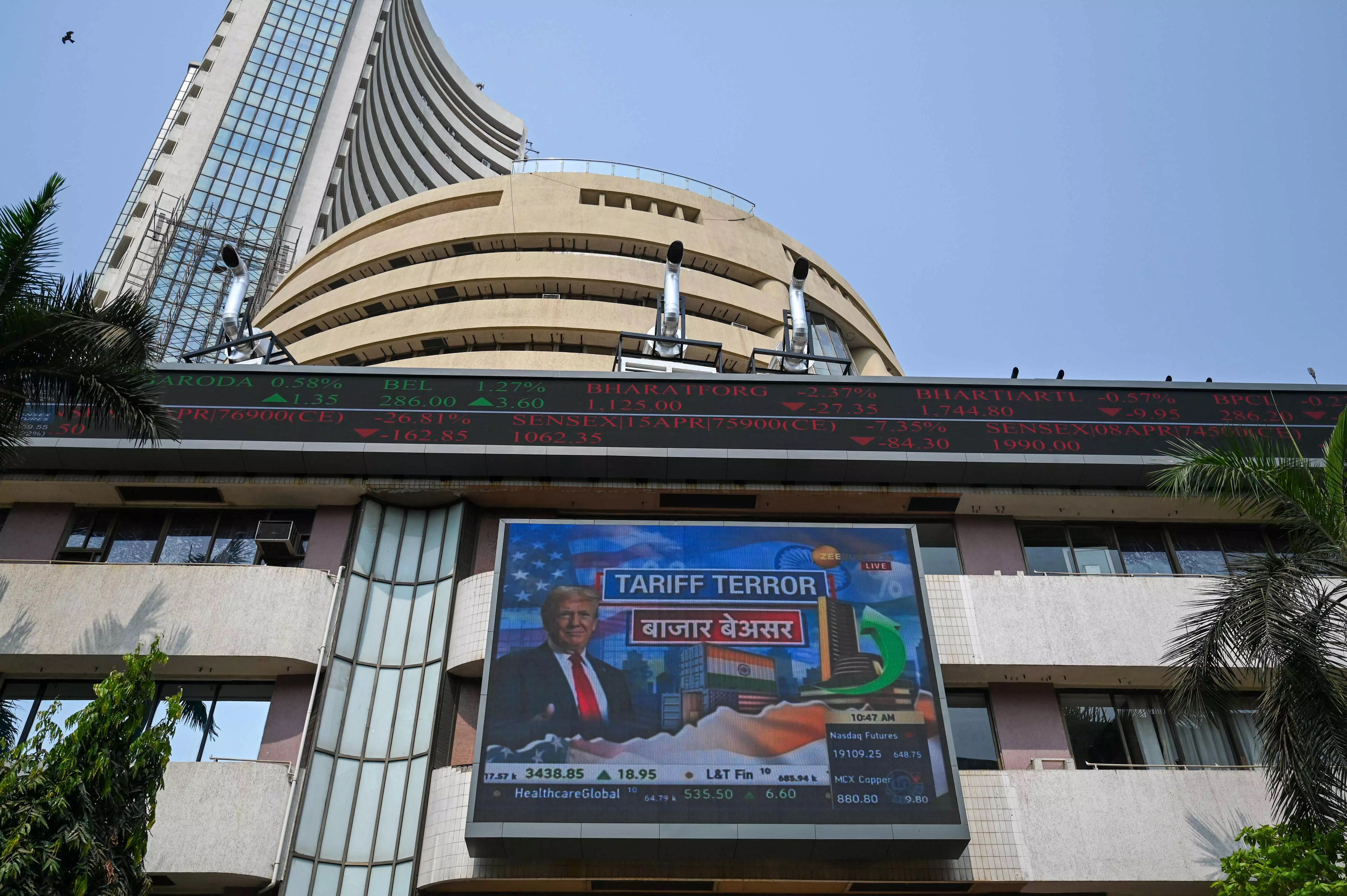 Sensex Rallies 305 Points, Nifty Gains 93 Points In Early Trade