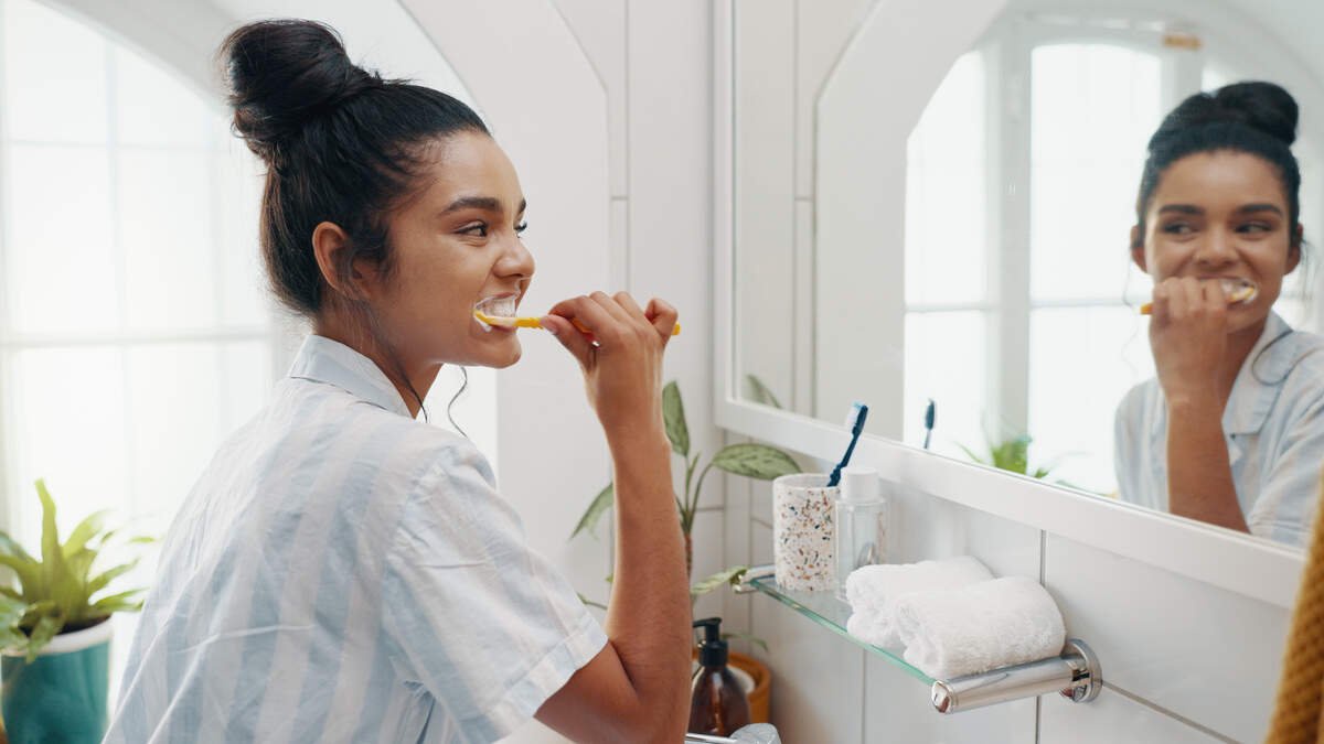 The Surprising Link Between Your Mouth and Your Gut That Researchers Are Just Starting to Understand