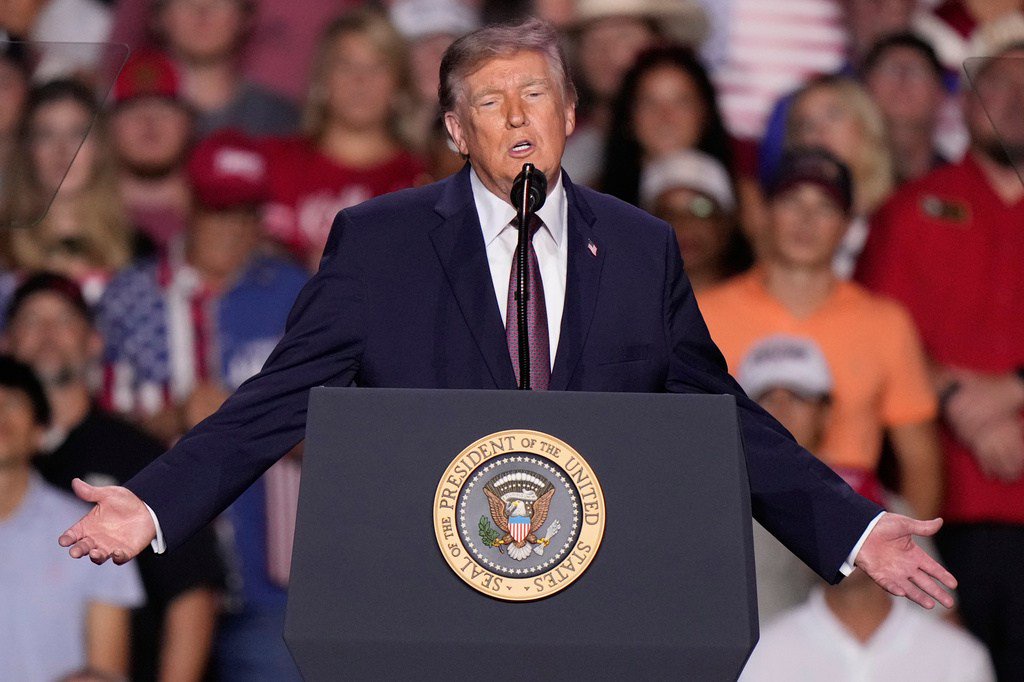 Trump takes aim at the free press ahead of midterms