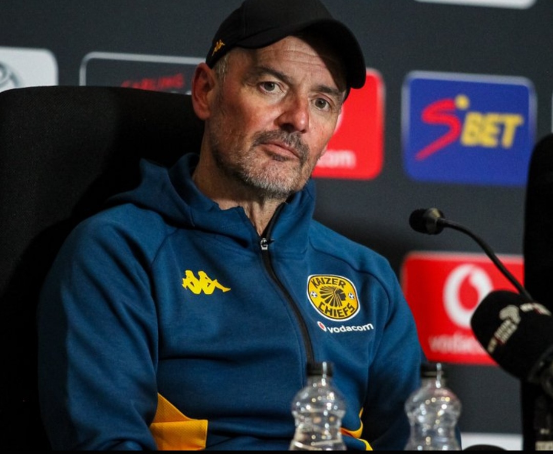 Da Cruz’s Future in Kaizer Chiefs Left in Limbo as Management Set for Crucial Meeting, See Details