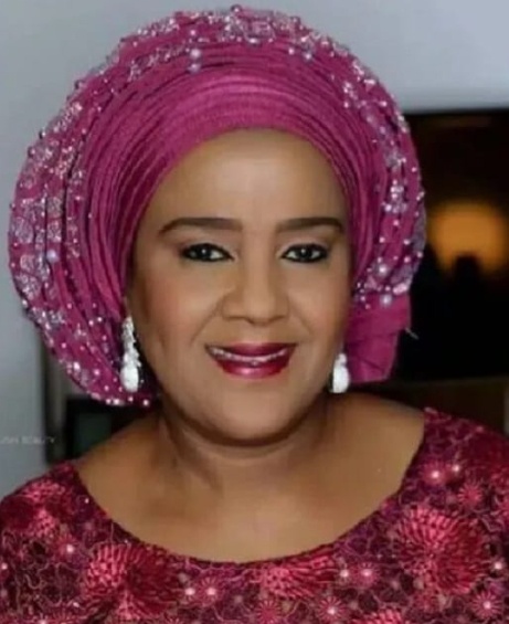 Meet Aliko Dangote’s Wives and 4 Children: Inside the Billionaire’s Private Family Life