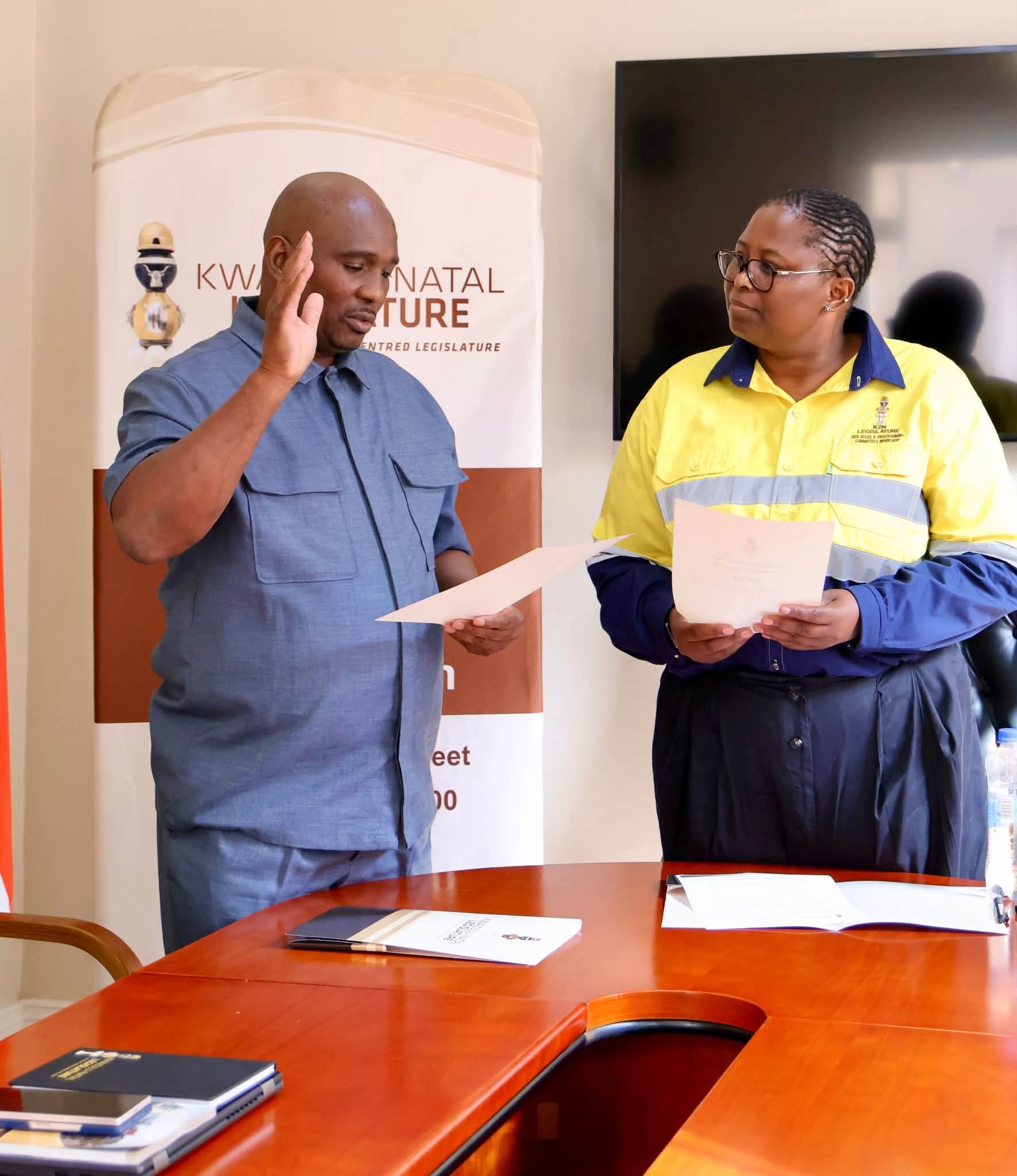 Claims of Nathi Mthethwa Swearing-In as MK Party MPL in KZN Draw Online Questions