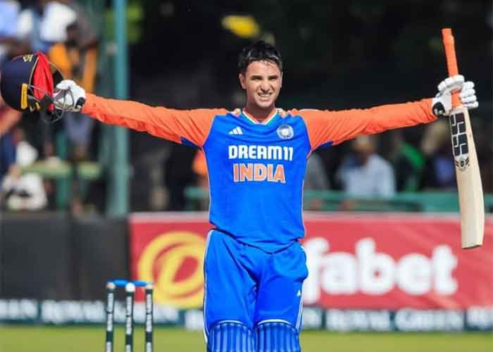 Dinesh Karthik Hails Abhishek Sharma as ‘World Superpower Opener’ After Consistent T20 Performances