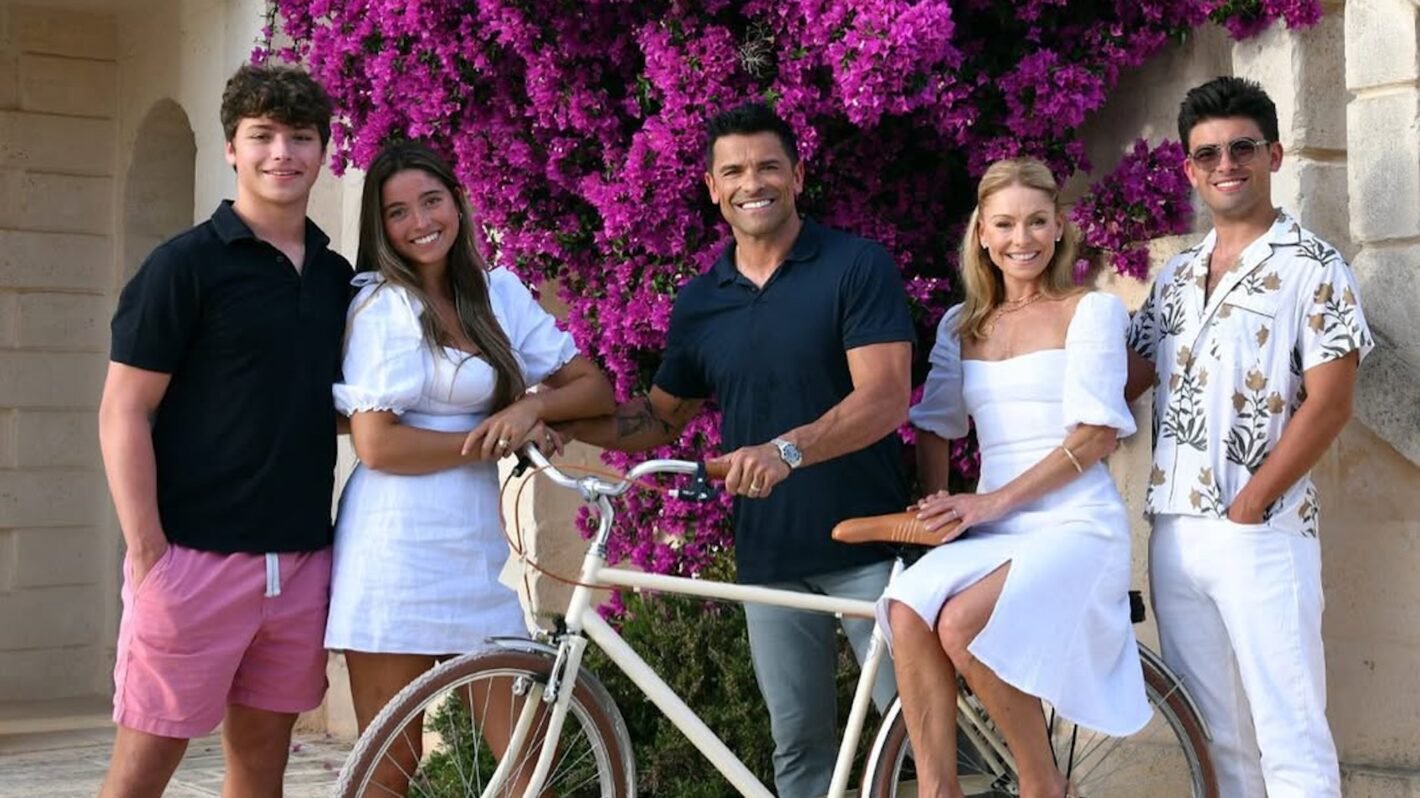 Kelly Ripa Shuts Down Kids Over Adopted Dog & Reveals Mark Consuelos’ Dating Secret