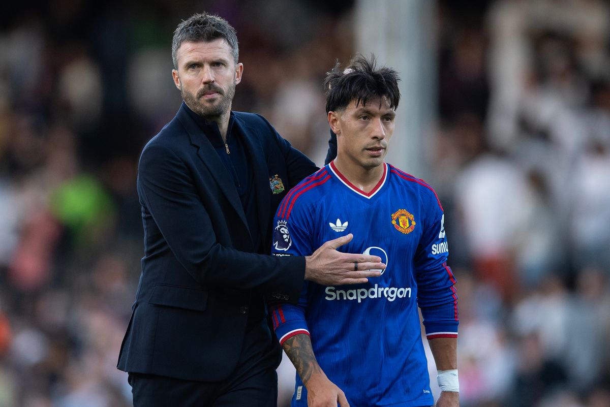 Man Utd set to admit Lisandro Martinez was right as chiefs draw up transfer plan