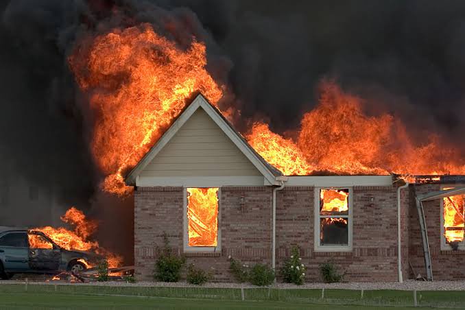 Land lord commits suicide, kills tenants in house fire