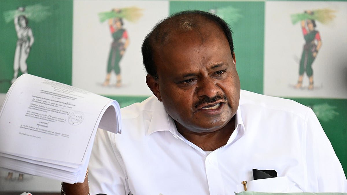 Minister Kumaraswamy hits out at ministers defending CM Shivakumar
