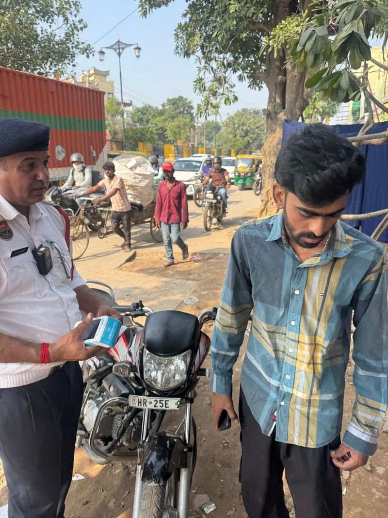 50 pending challans worth Rs 3.22 lakh: Motorcycle impounded by Gurugram Traffic Police