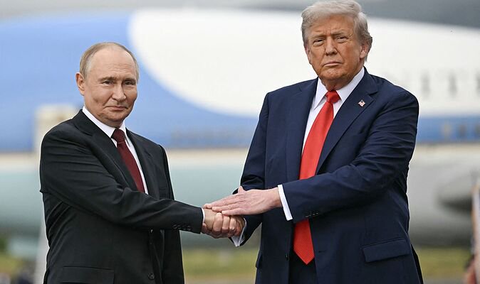 Trump reveals discussion with Putin as he announces major deal with Russia