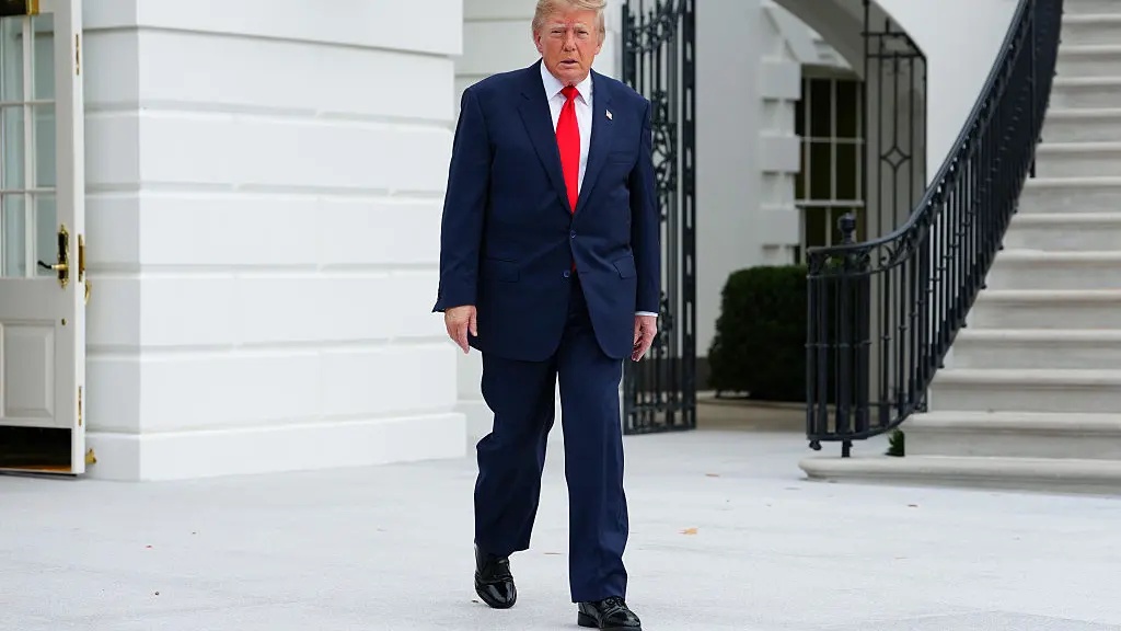 Trump Says U.S. May Join Saudi Strikes on Houthis After Riyadh Airport Attacks