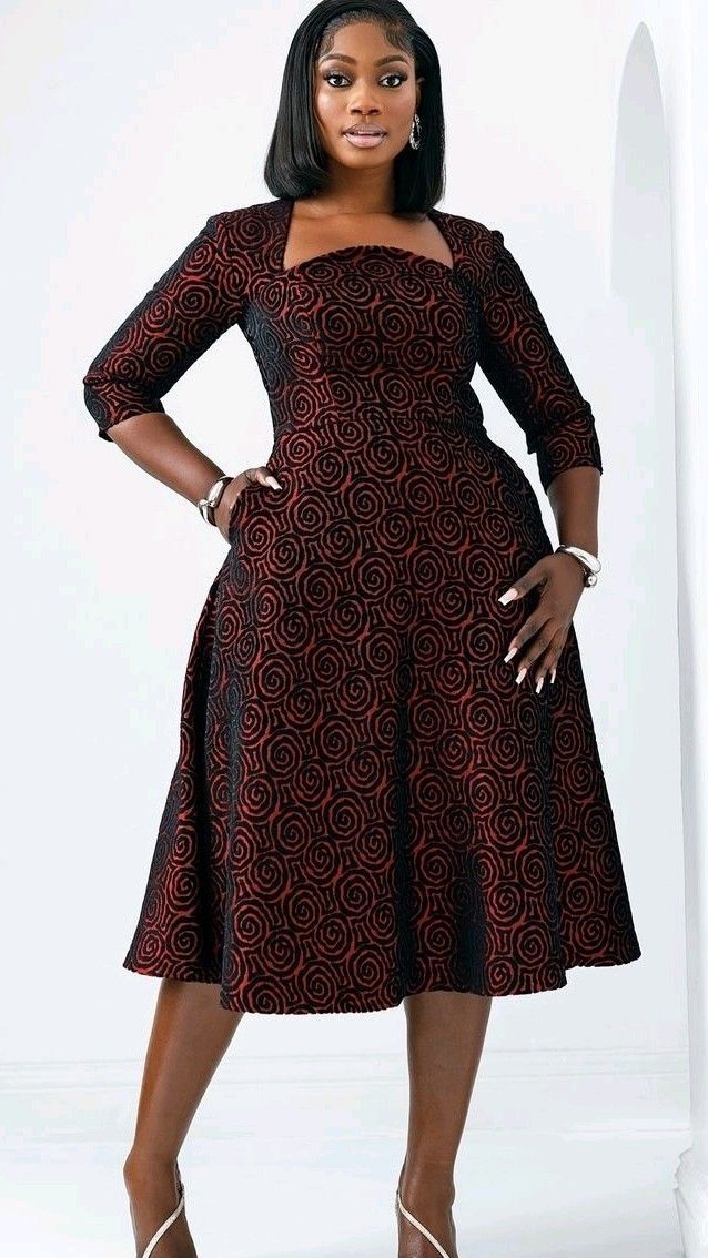 Simple Monday-to-Friday Office Outfits for Ghanaian Women